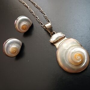 Vintage marked 950 silver platinum real seashell large pendant & pierced earring